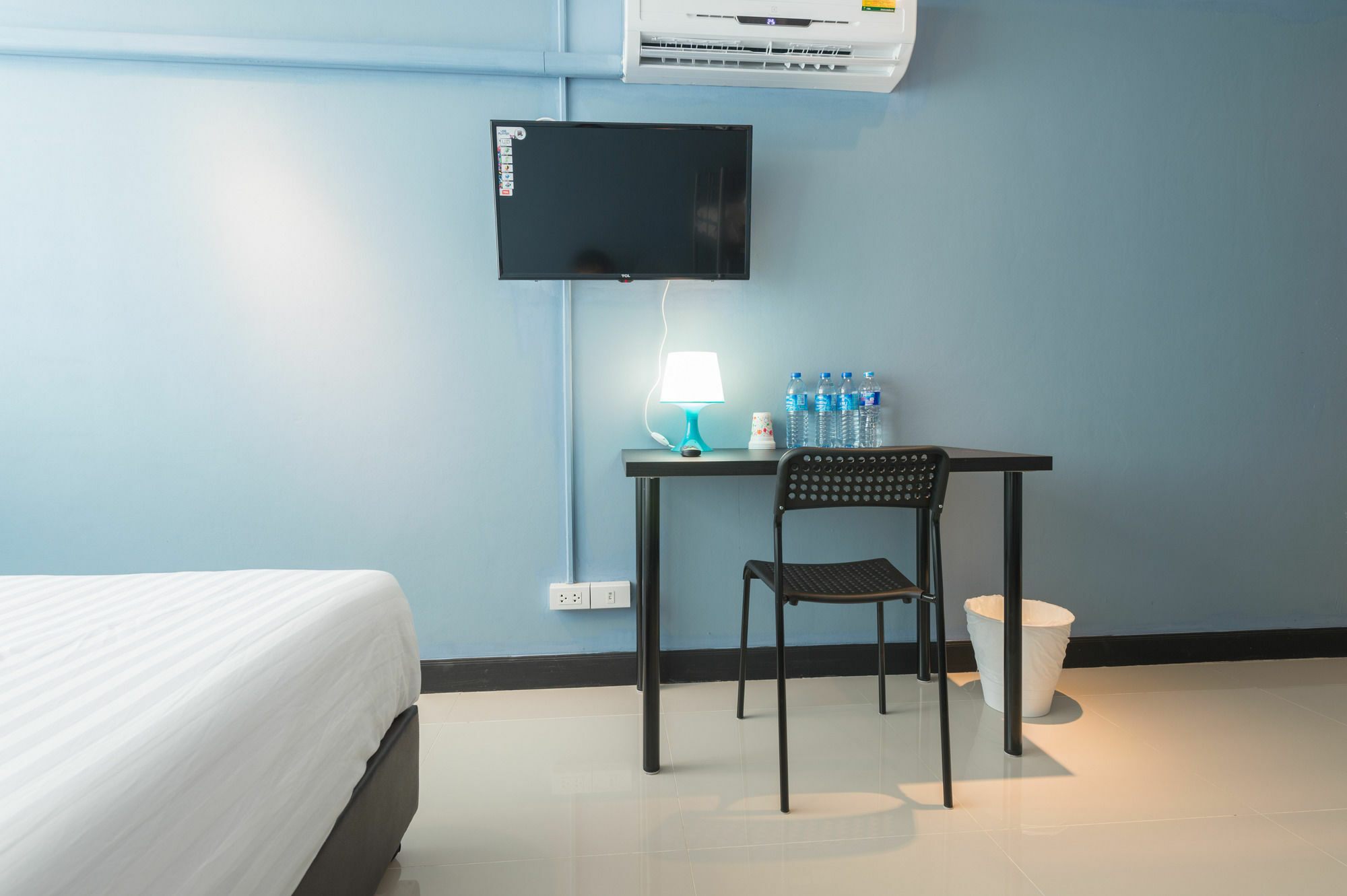 The Little Pig Sukhumvit Hotel Банкок Екстериор снимка